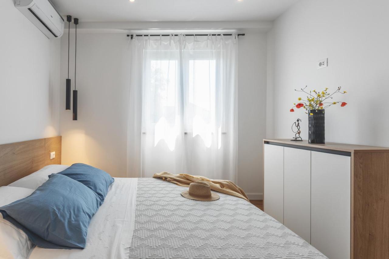Center Apartment Golden Ray Bol Esterno foto
