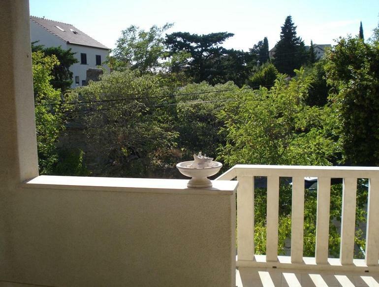 Center Apartment Golden Ray Bol Esterno foto